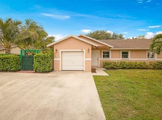 320 NE 42nd St, Boca Raton, FL 33431