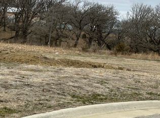 4 Beth Elaine Ct, Estherville, IA 51334