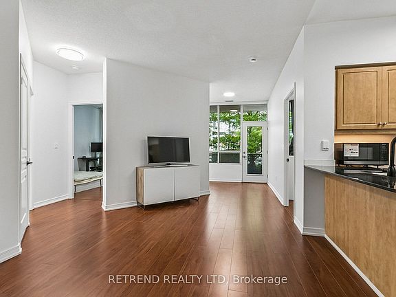 5th image of 509 Beecroft Rd N #106