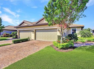 8107 Calle Canovas St, Naples, FL 34114