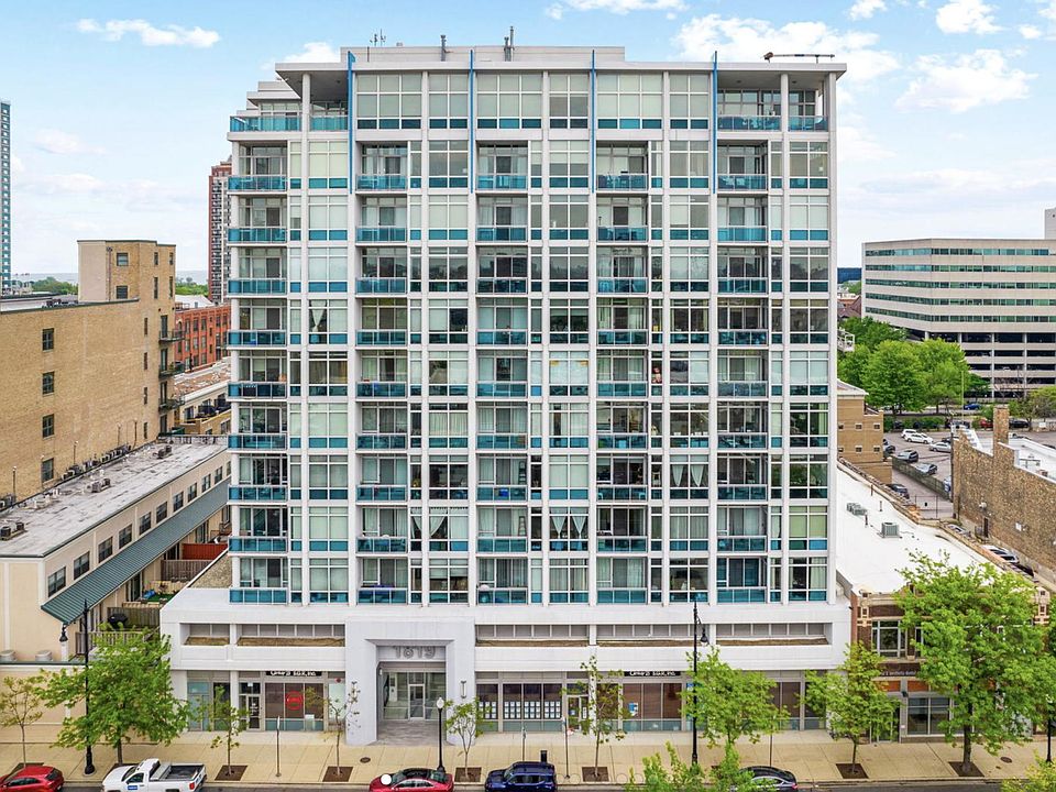 1st image of 1819 S Michigan Ave Unit 1005
