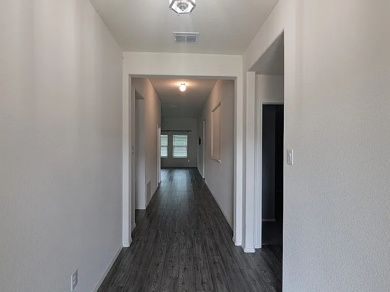 1740 Alamandine Ave — Photo 3