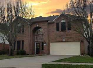 217 Cay Crossing Ln, Dickinson, TX 77539