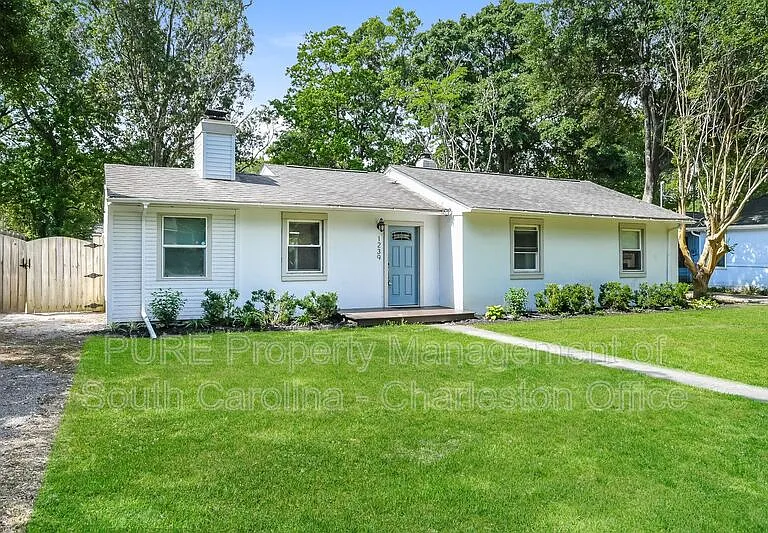 1239 Sunset Dr — Photo 6