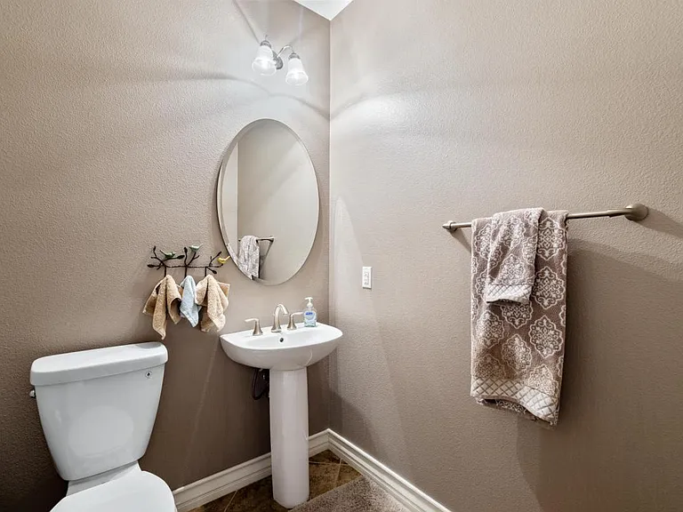 48219 Newport Bridge Pl — Photo 23