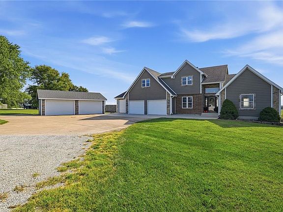 2nd image of 17033 NE County Road 43