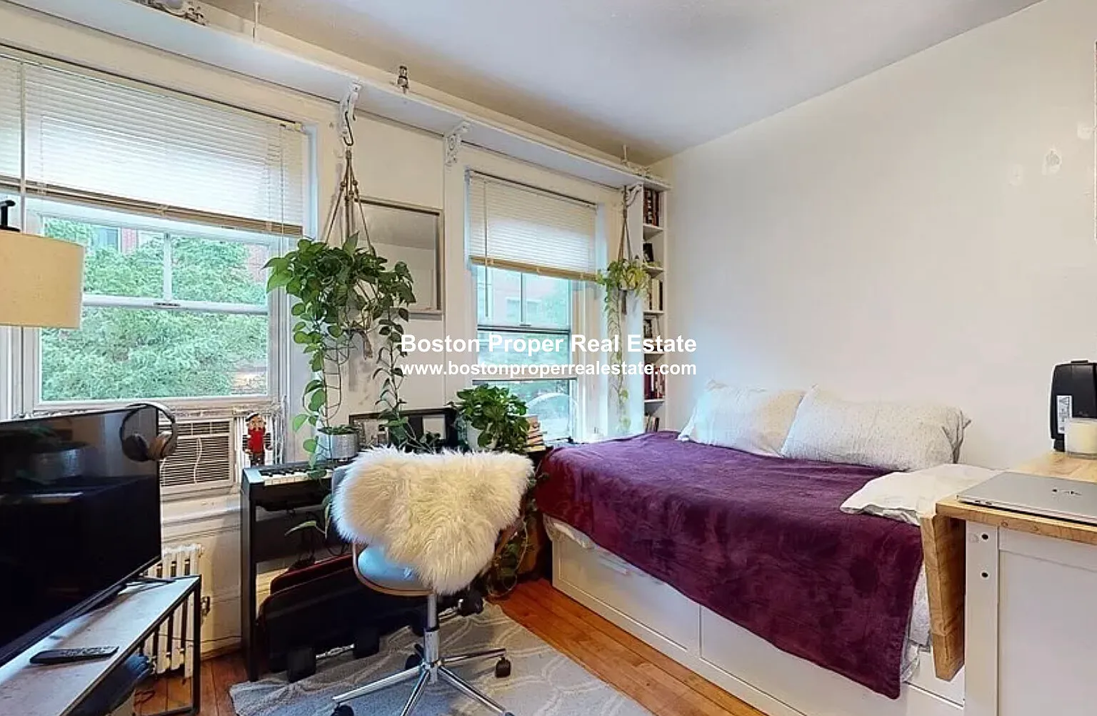 Studio, 330 sqft, $2,200 — Photo 1