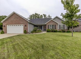 1620 Hoechester Rd, Springfield, IL 62712