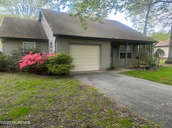 315 Gardenia Drive, Whiting, NJ 08759