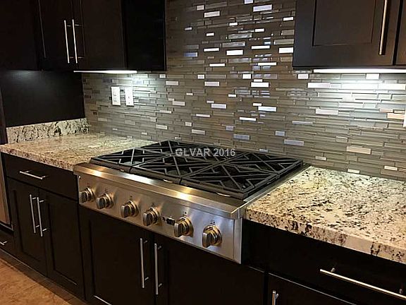 5th image of 6653 Maverick St #0