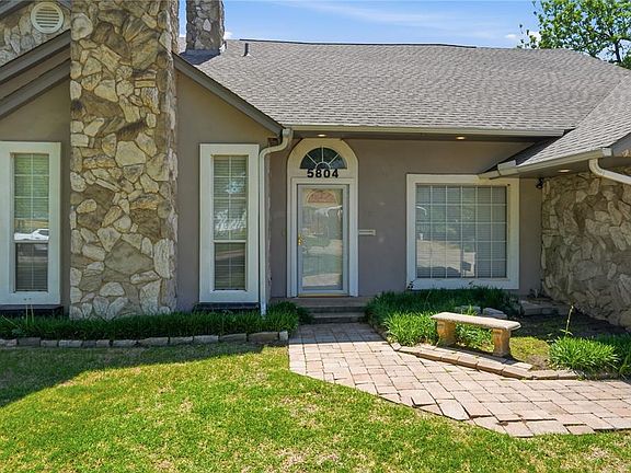 3rd image of 5804 NW 53rd St