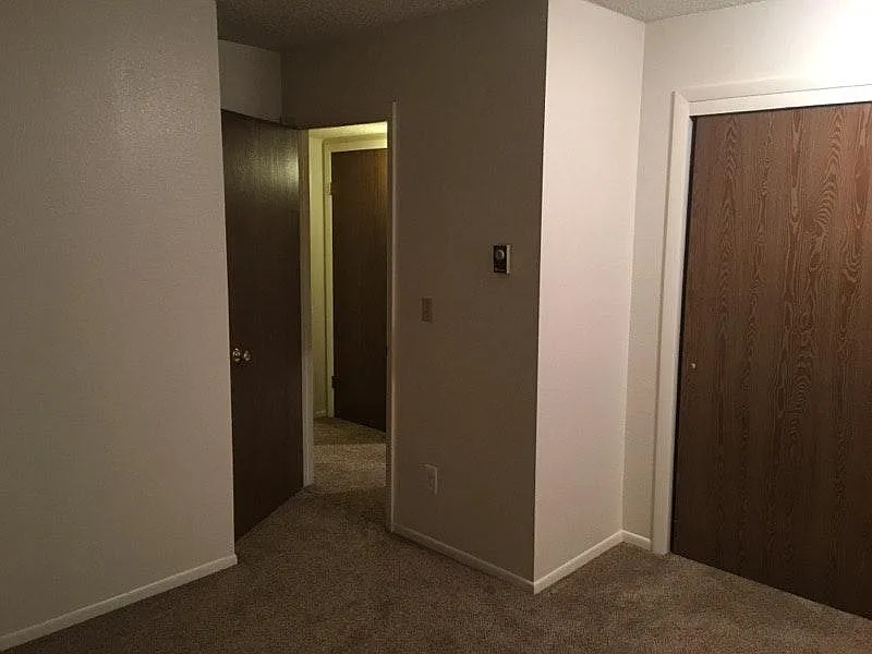 133 Valley View Drive — Photo 4