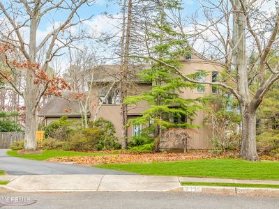 2100 Princeton Court, Allenwood, NJ, 08720