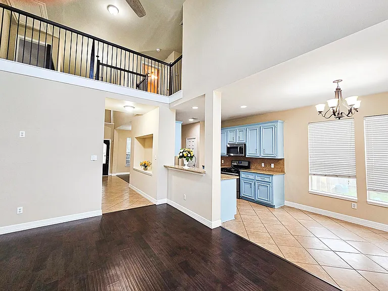20810 Balmoral Glen Ln — Photo 11