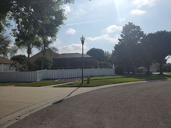 5th image of 2930 Hillside Ramble Dr