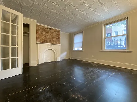 Rented by Corcoran | media 28