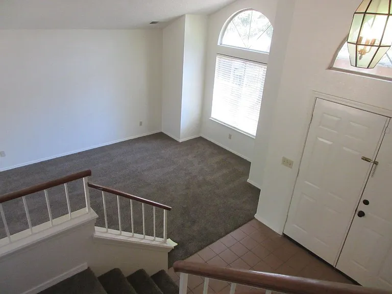 993 E Edgemont Dr — Photo 13