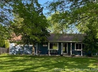 3915 Rainbow Dr, New Albany, IN 47150