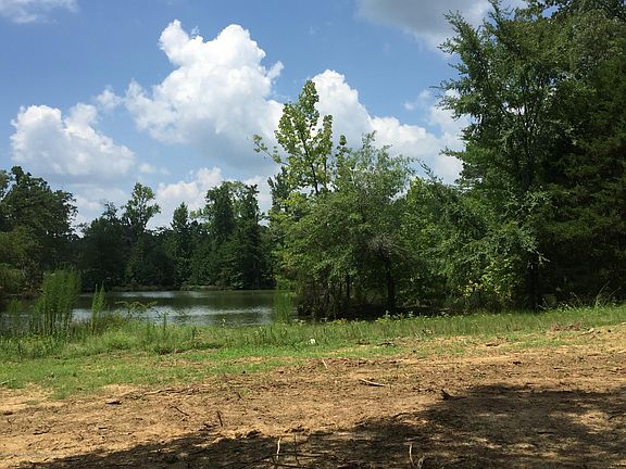 4th image of 15 Hidden Acres