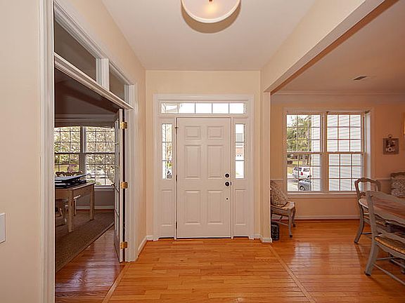 4th image of 1273 Wisteria Wall Dr