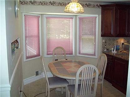 5th image of 18 Fair Haven Dr