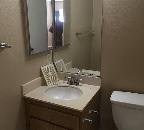 4th image of 28631 Calle Del Lago APT D