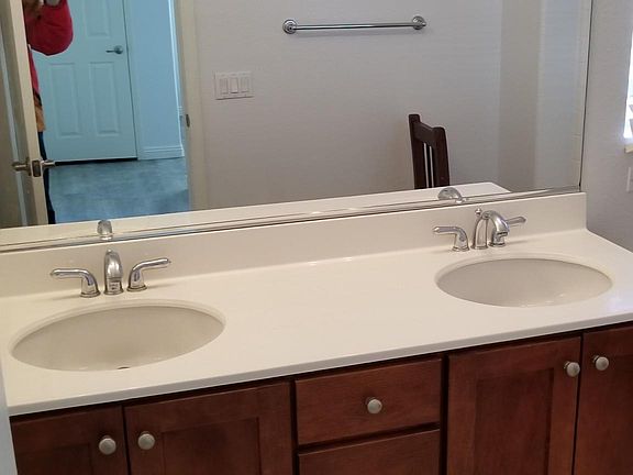 3rd image of 29232 Dakota Dr