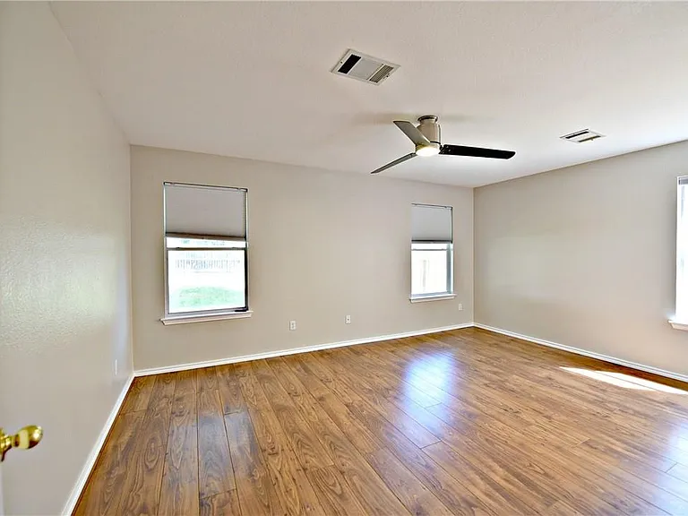 8416 Alvin High Ln — Photo 13