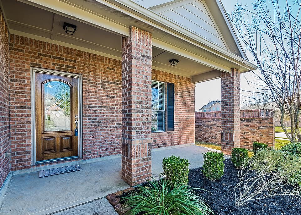 1st image of 2891 Milano Ln