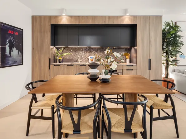 181 East 101st Street image 2 of 12