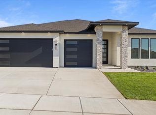 3788 Scout St, Richland, WA 99352