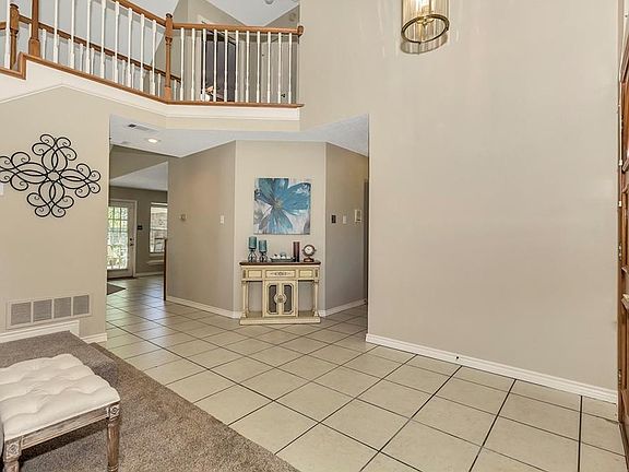4th image of 316 Catlin Cir