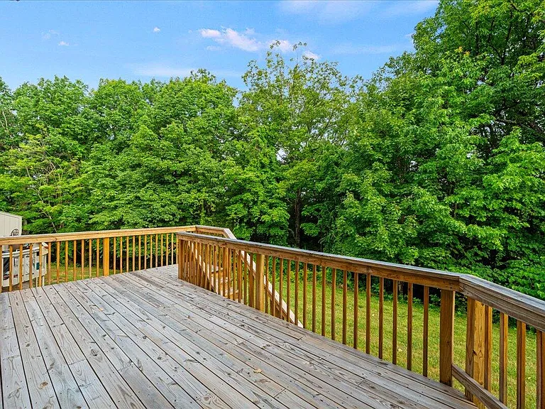 3555 Londonderry Ln — Photo 20