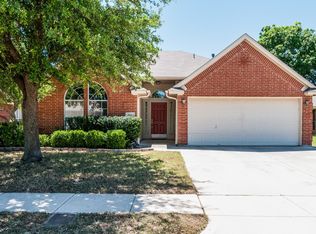 9110 Creede Trl, Fort Worth, TX 76118