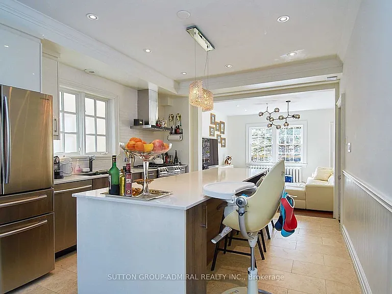 63 Highland Ave — Photo 8