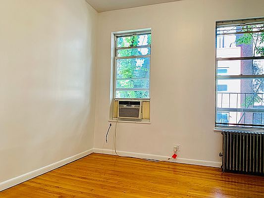 1st image of 229 E 11th St APT 14
