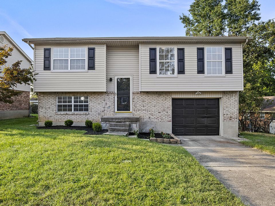 1st image of 364 Chamberlain Dr