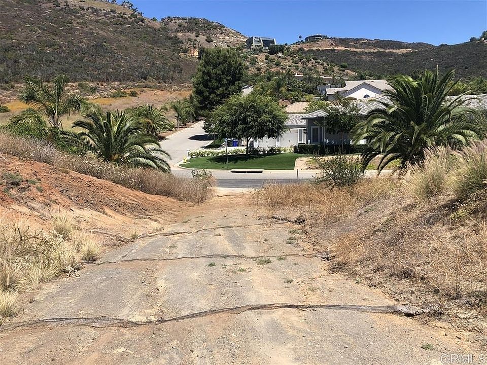 1st image of 132 Luzeiro Dr