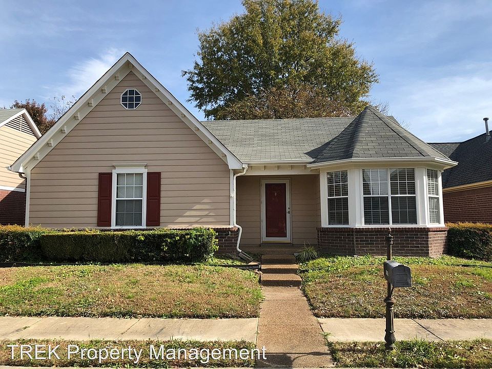 1st image of 1806 Black Bear Cir W