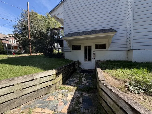 35 Gove Ct #35, Burlington, VT 05401