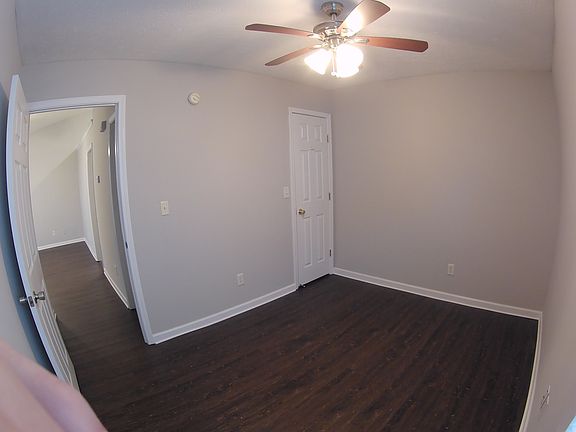 5th image of 2125 Stoney Meadow Dr