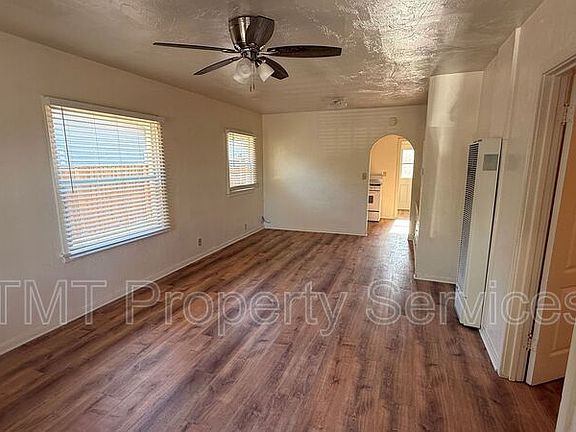 2nd image of 1541 Olive St