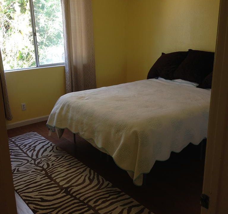 1st image of 1220 23rd St APT 3