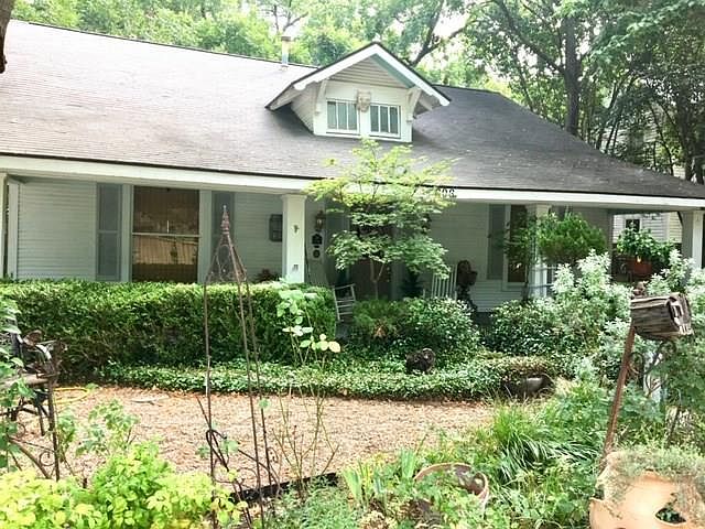 1st image of 606 Water St