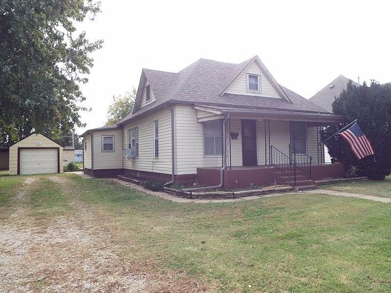 1st image of 418 Cottage Ave