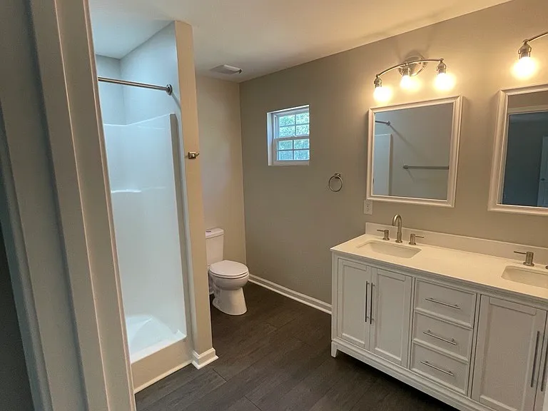 1006 Crystal Springs Dr — Photo 8