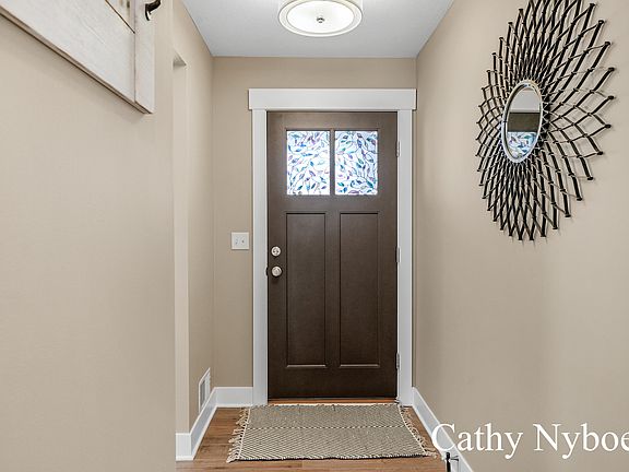 3rd image of 11548 Bridgeton Ct #40