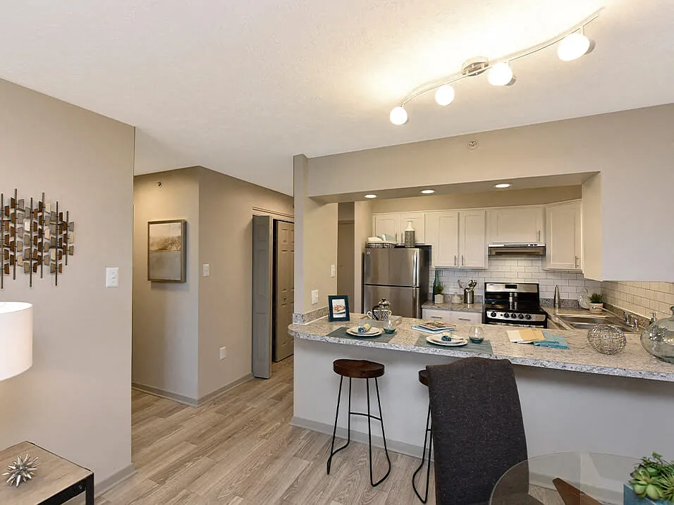 Icon Apartments — Photo 3