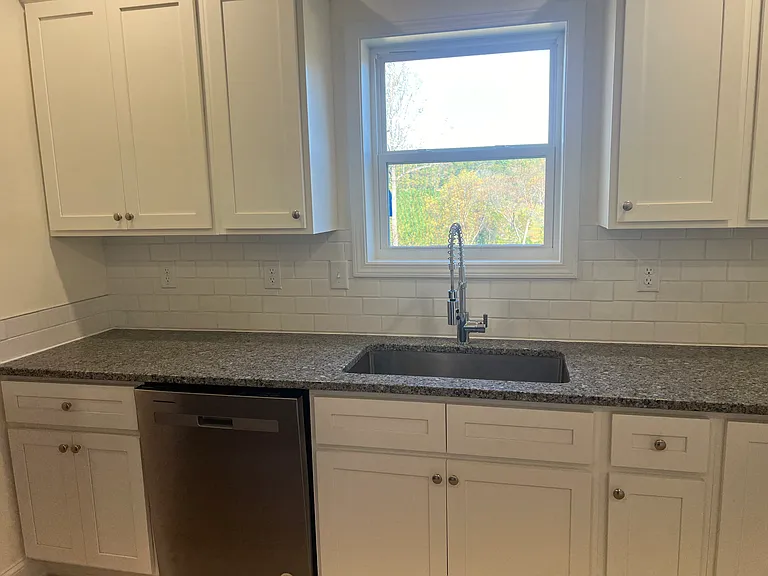 153 Shadowgate Dr — Photo 5