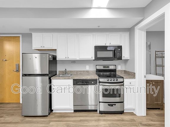 2nd image of 2136 Main St APT B101